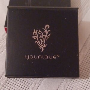 NWT Younique Moodstruck Pressed Eyeshadow-Exhilarated